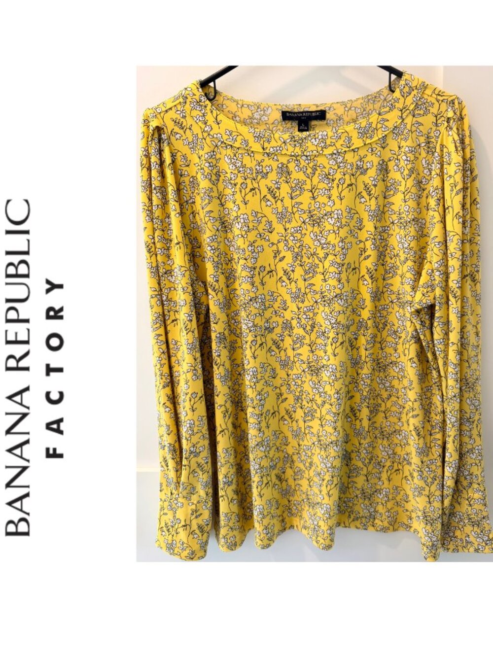 Banana Republic Matte Jersey Floral blouse - L